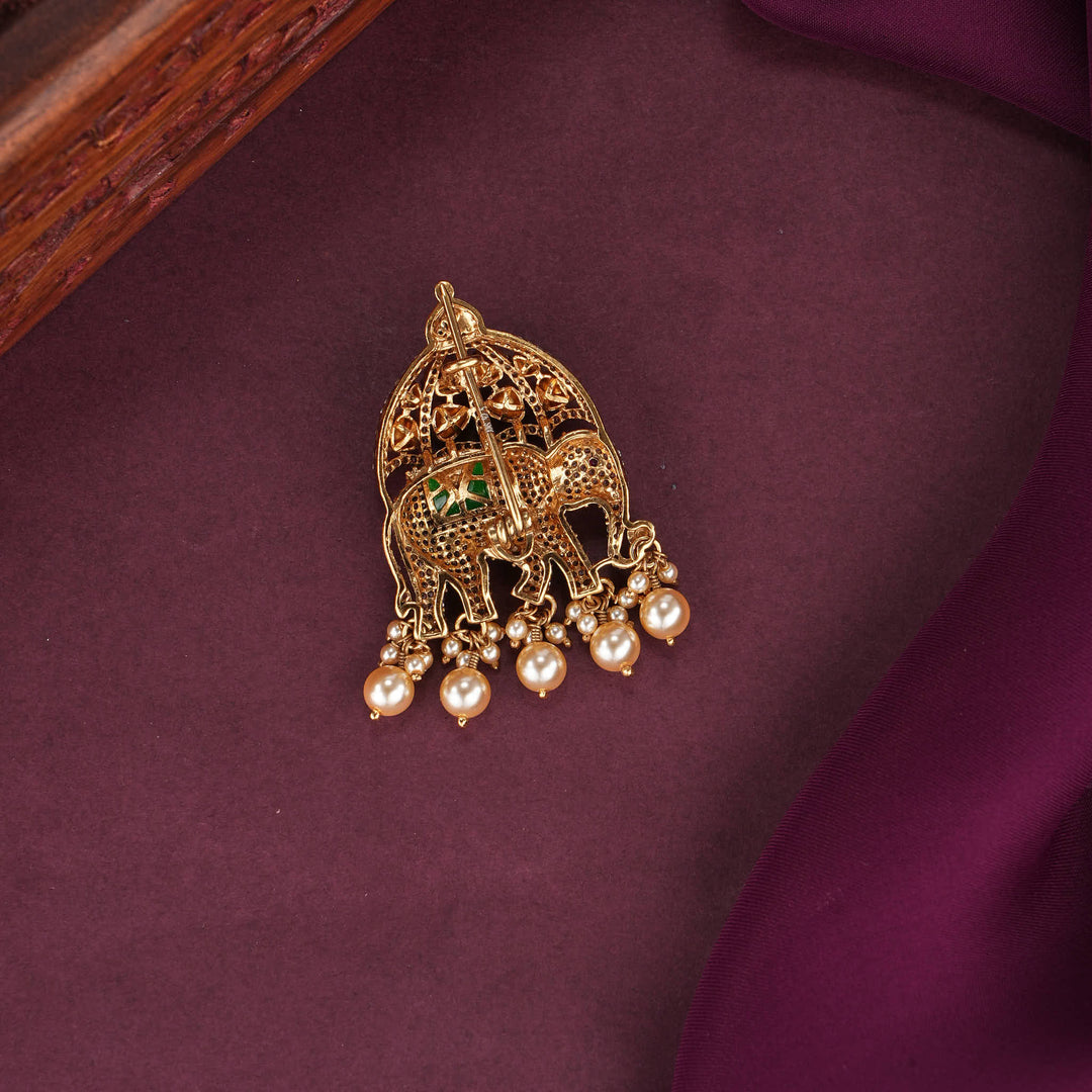 Classy Brooch Pin