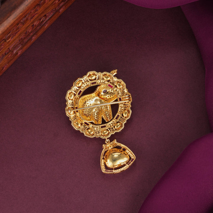 Unique Design Saree Pin