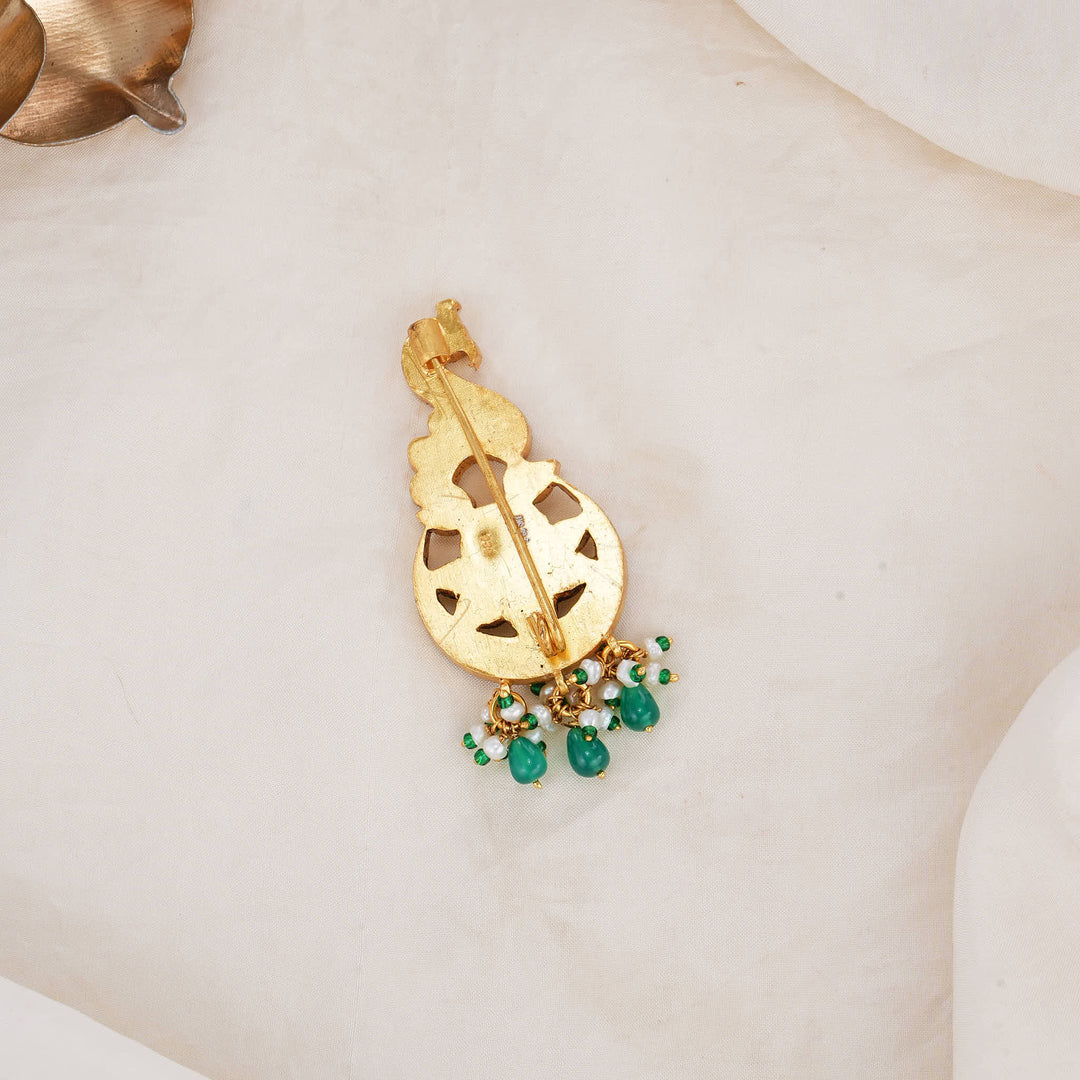 Elegant Kundan Brooch Pin