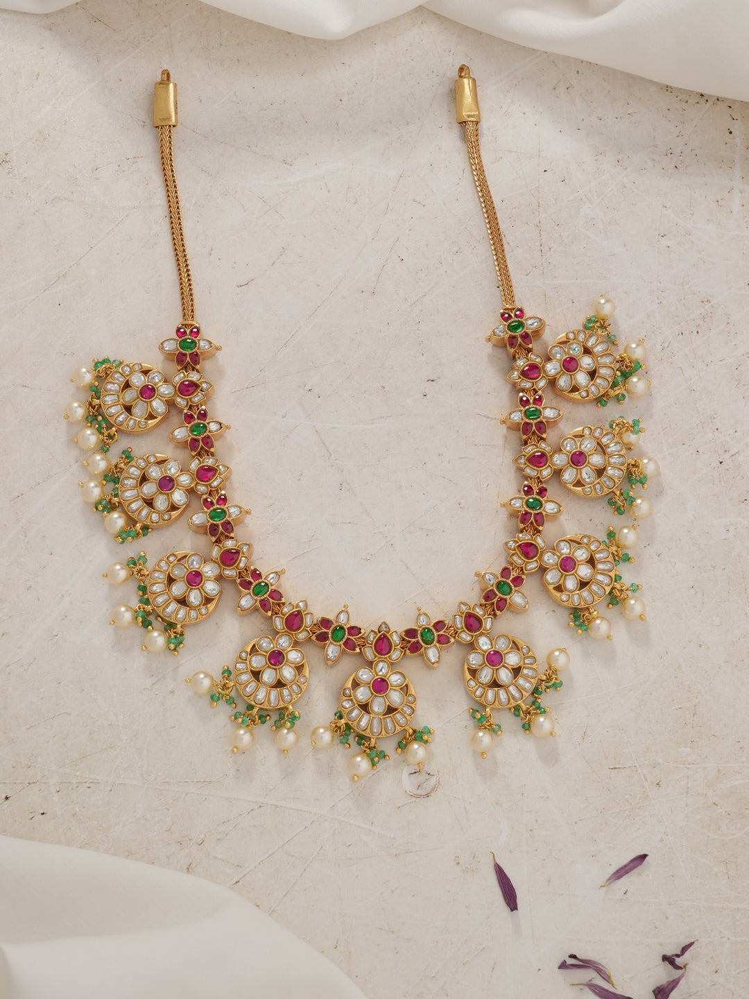 Prathisha Reversible Kundan Short Necklace