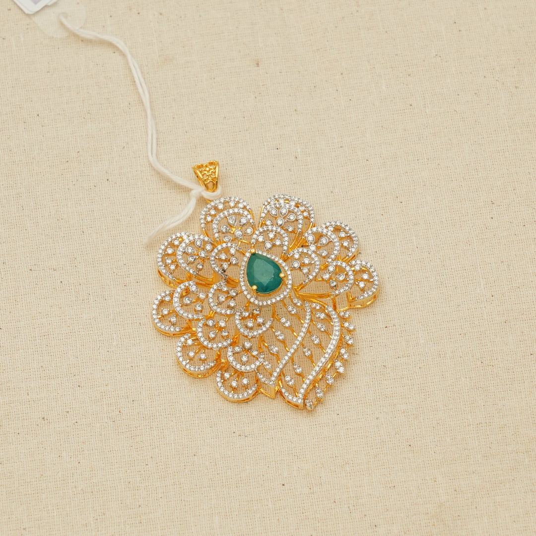 Attractive Diamond Design Pendant