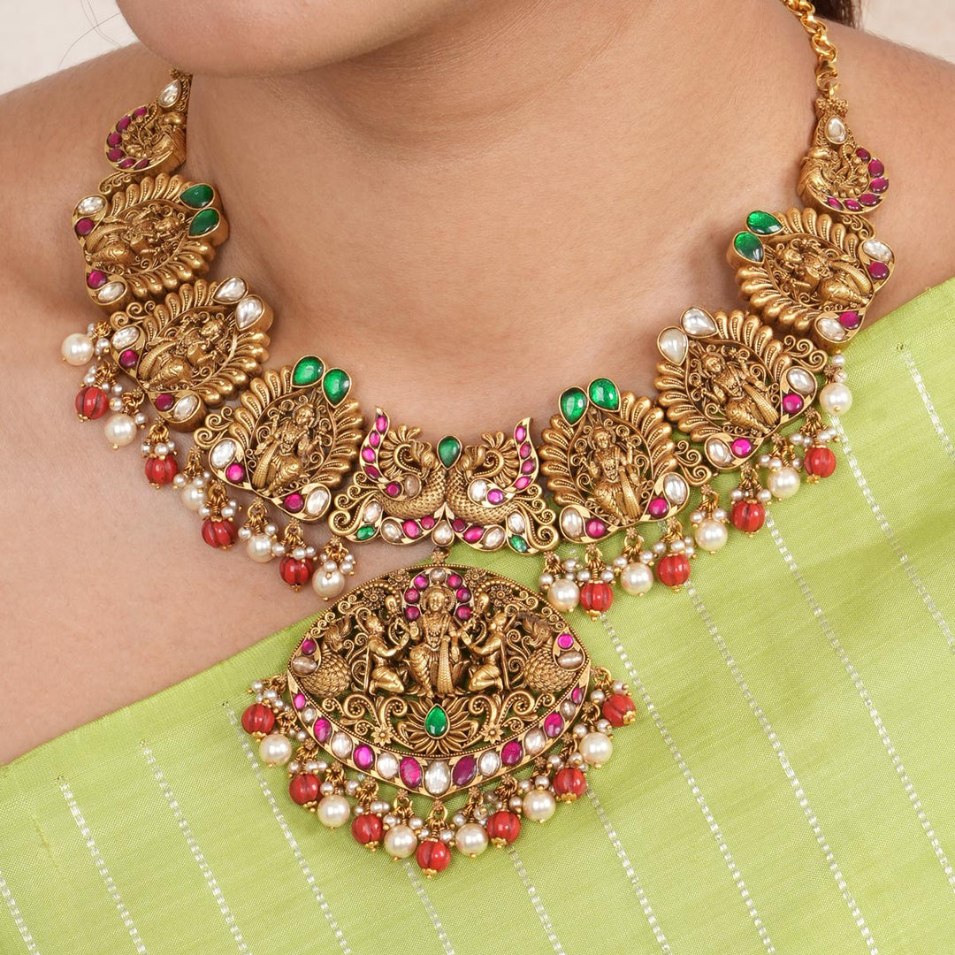 Divine Short Necklace