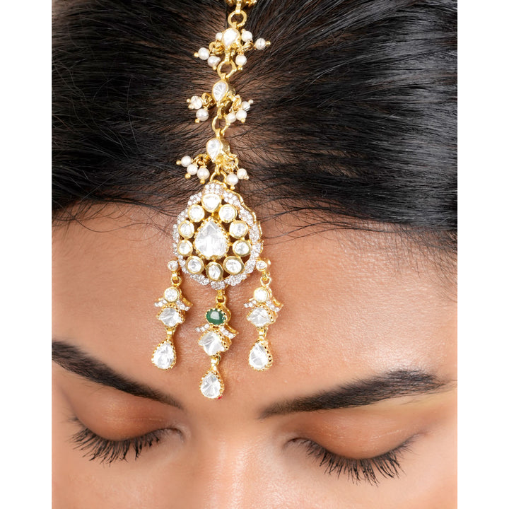 Lavanya Stone Maangtikka