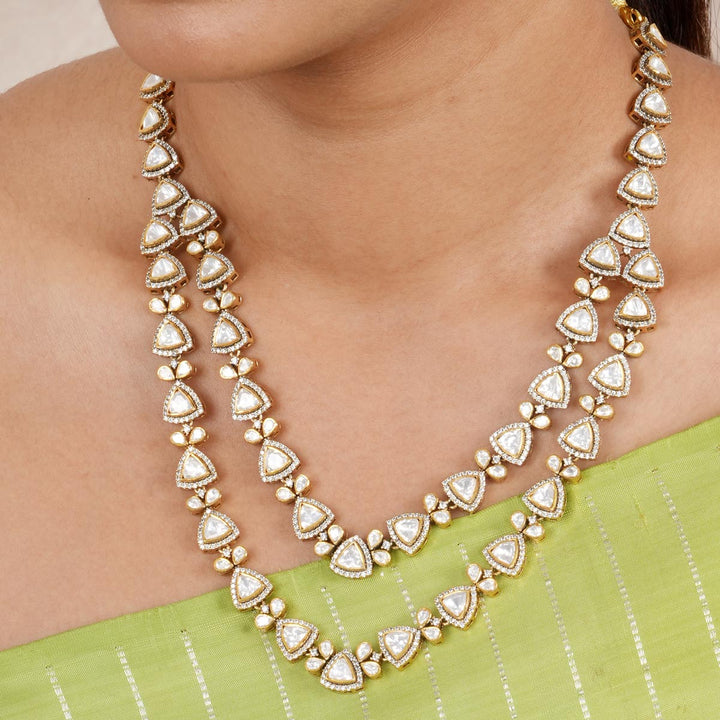 Nithiska Victorian Necklace Set