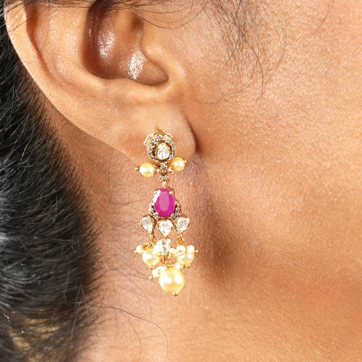 Clusting Victorian Short Necklace Set