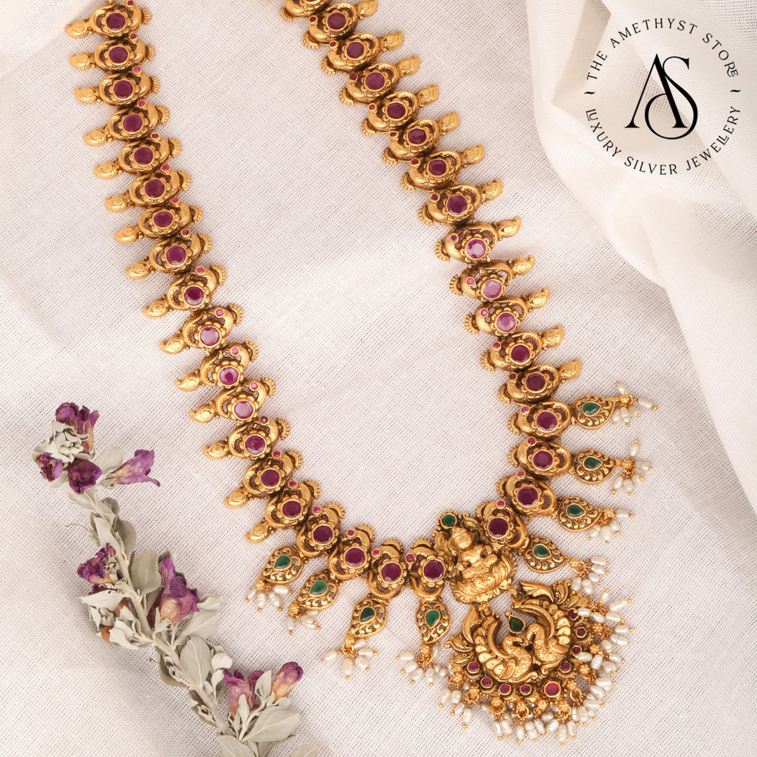 Chakrika Necklace