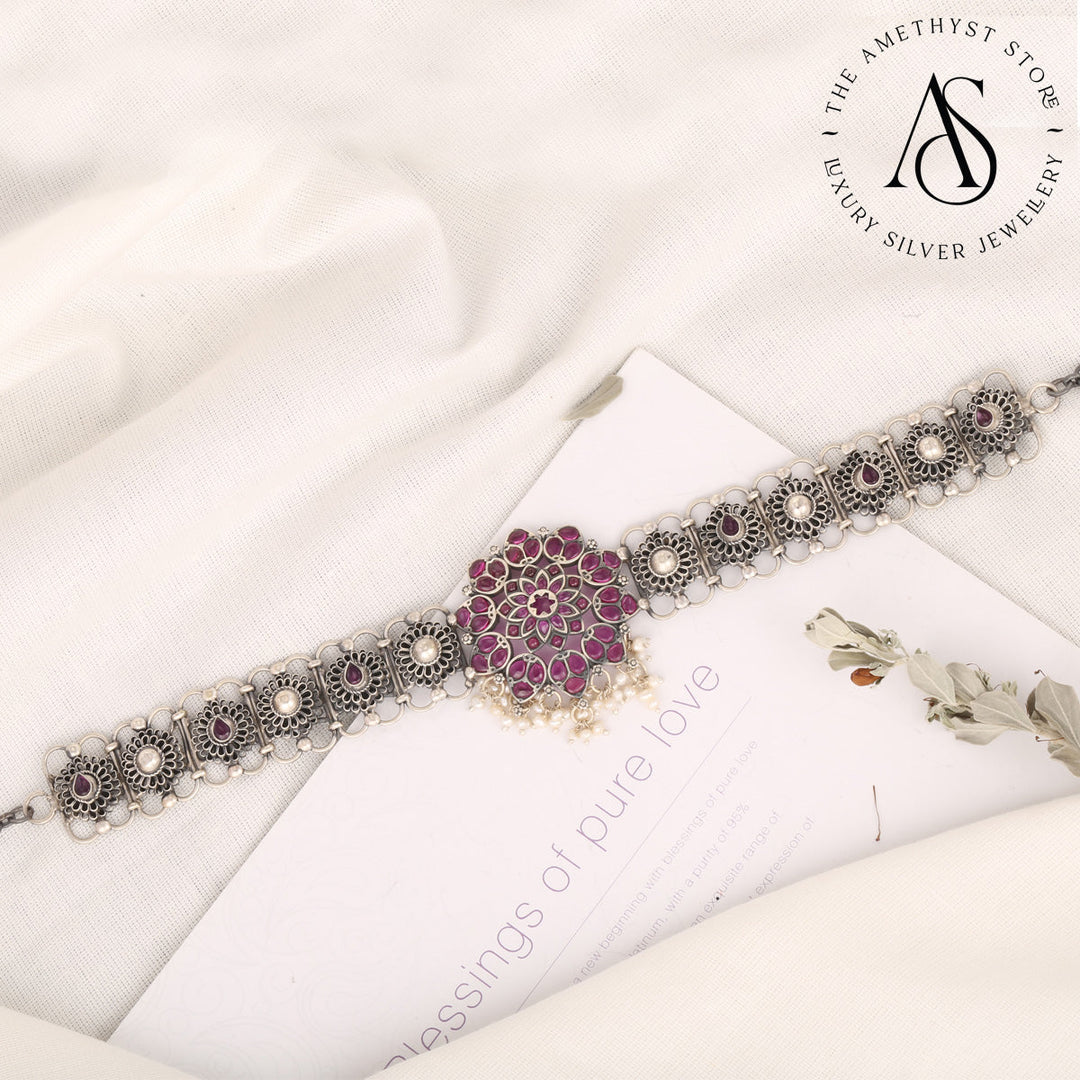 Dakshina Choker