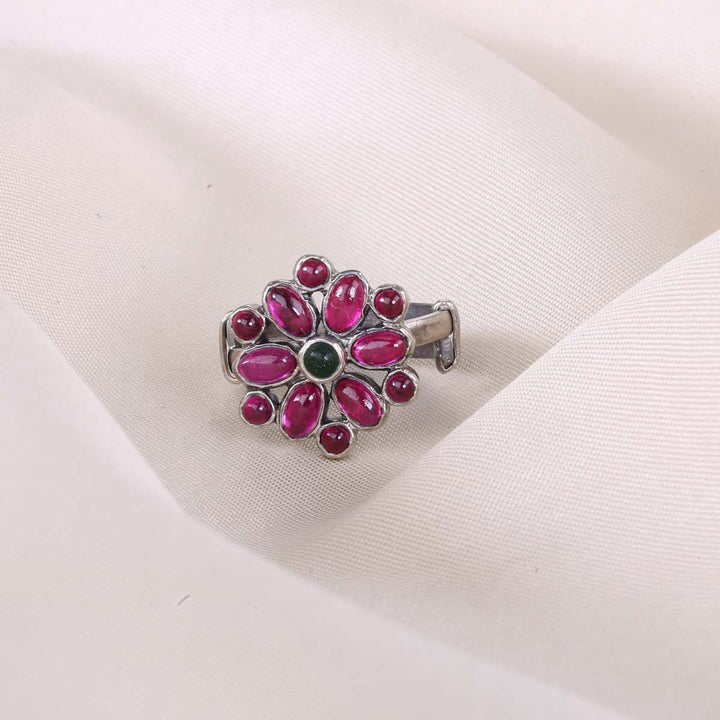 Floral On Oxidised Ring