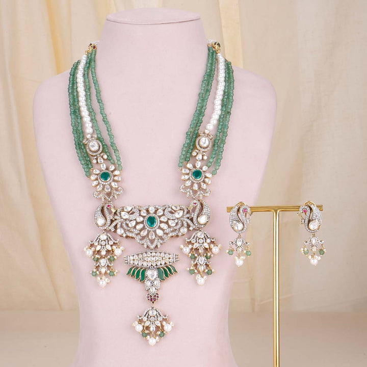 Dazzle Victorian Necklace Set