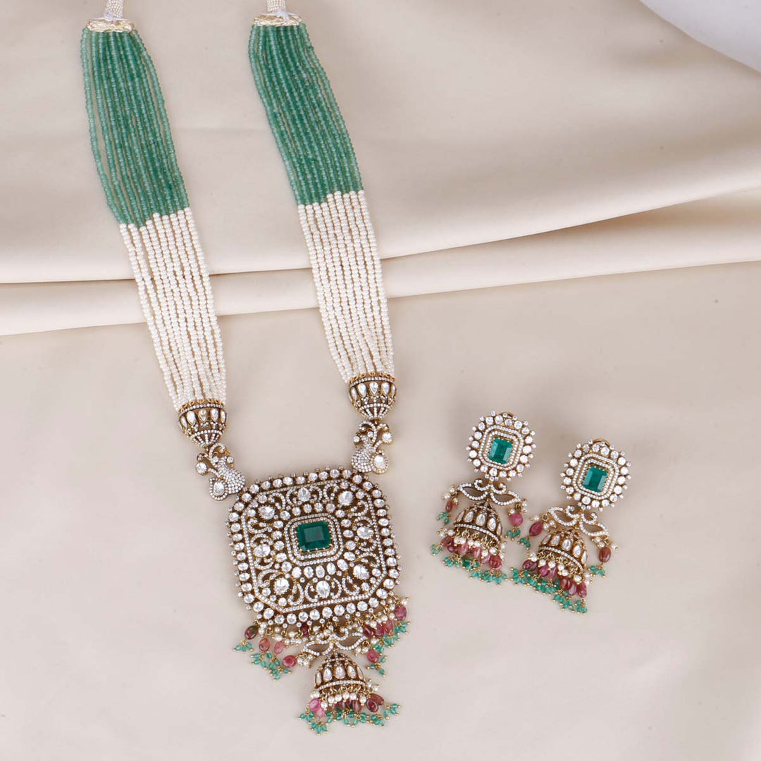 Modish Victorian Long Necklace Set