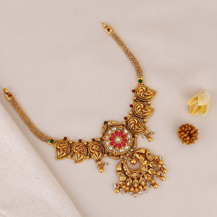 Rithi Short Necklace