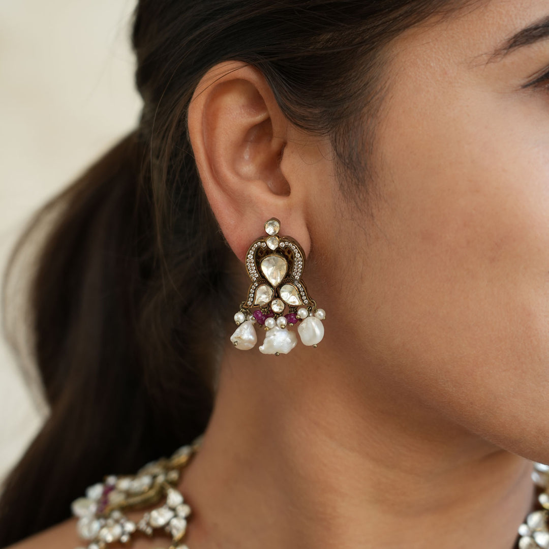 Mayra Victorian Necklace Set