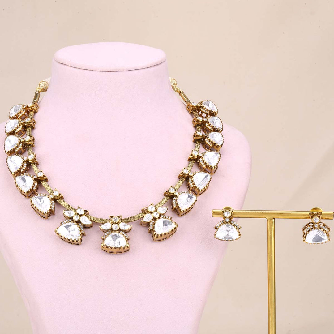 Agustino Victorian Necklace Set