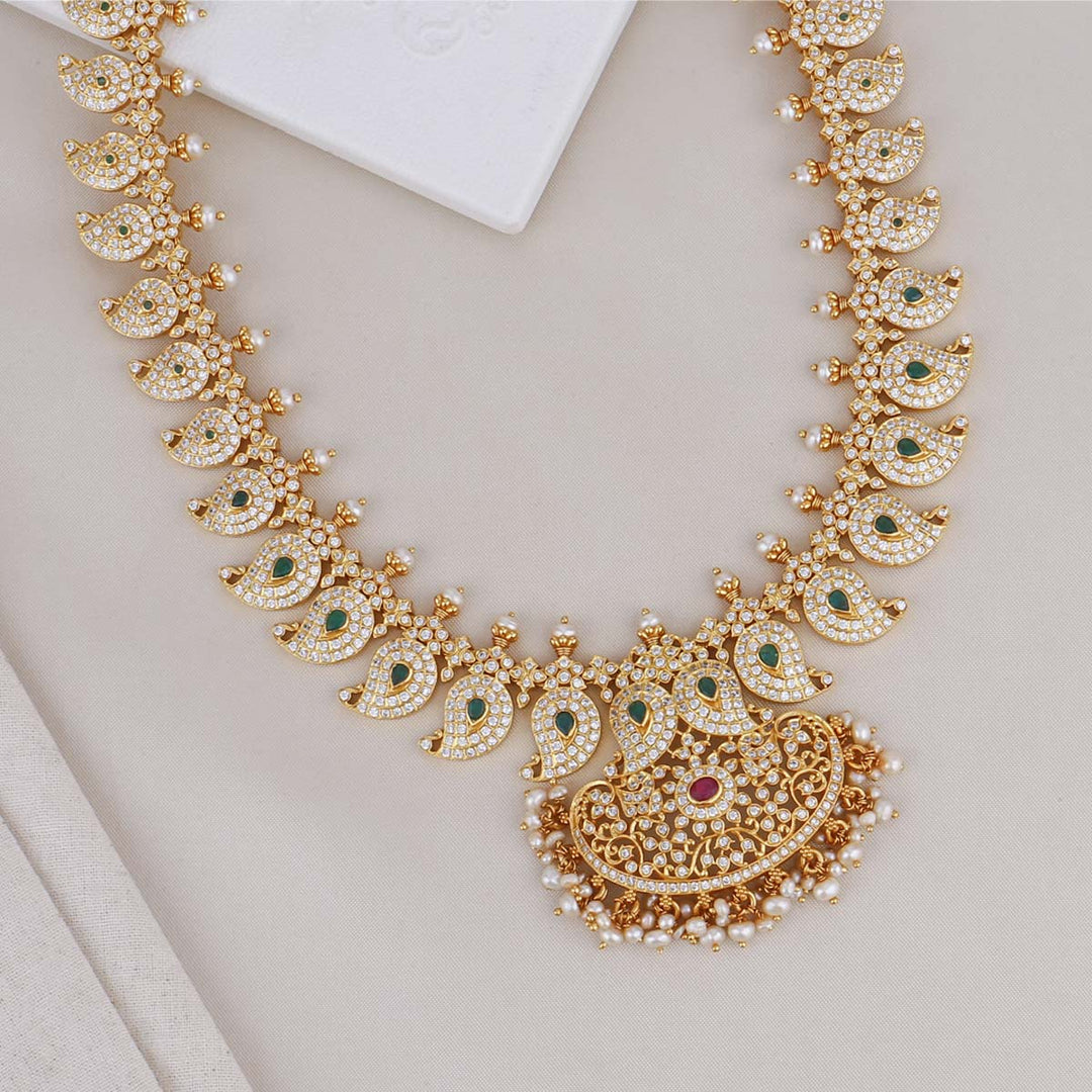 Pranisha Long Necklace
