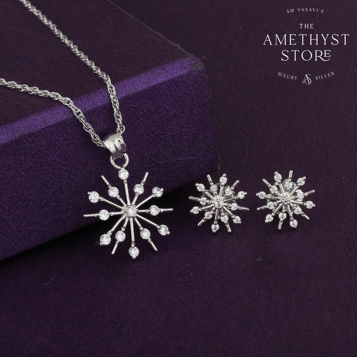 Mithiya Pendant Set