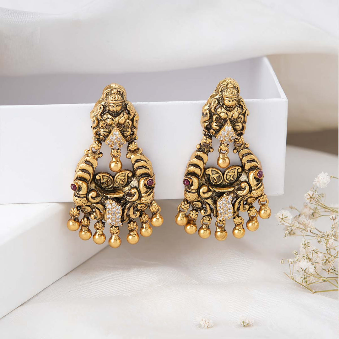 Eshanputra Chandhubaali Earrings