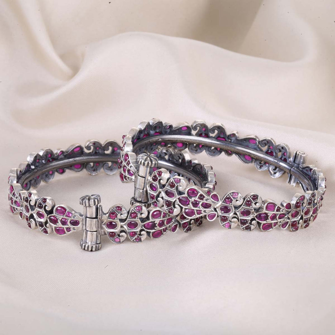 Tarnish Pair Bangles