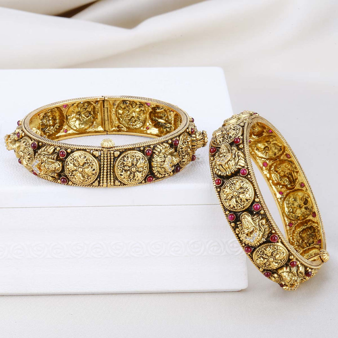 Yarani Nagas Pair Bangle - Main Image