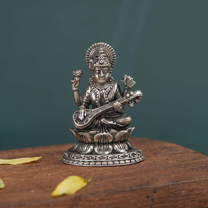 Saraswati 2D Idol