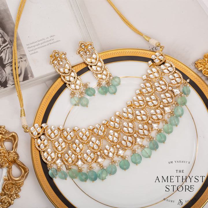 Gorgeous Necklace Set